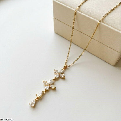 TPSH00979 TNR Stainless Steel Zircon Flower Tear Drop Pendant - TPSH