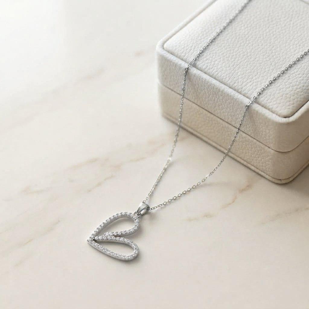 TPSH00982  TNR Stainless Steel Zircon Heart Pendant - TPSH