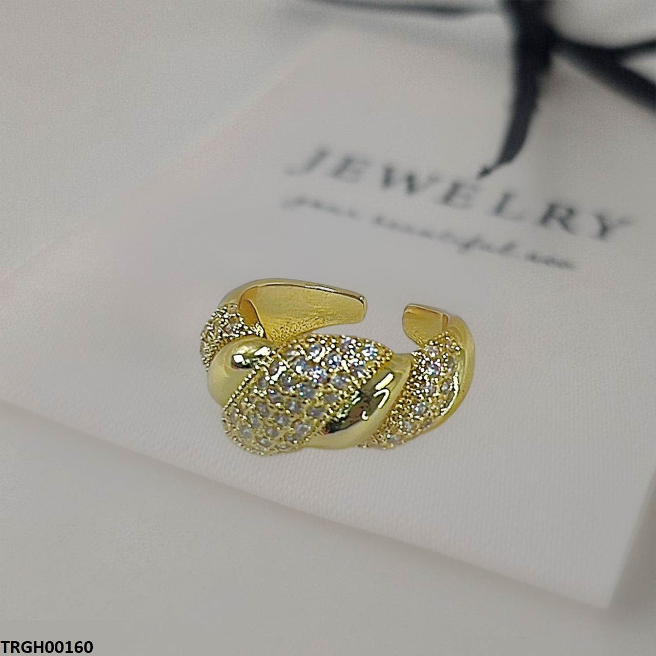 TRGH00160 CJD Twisted Ring Adjustable - TRGH