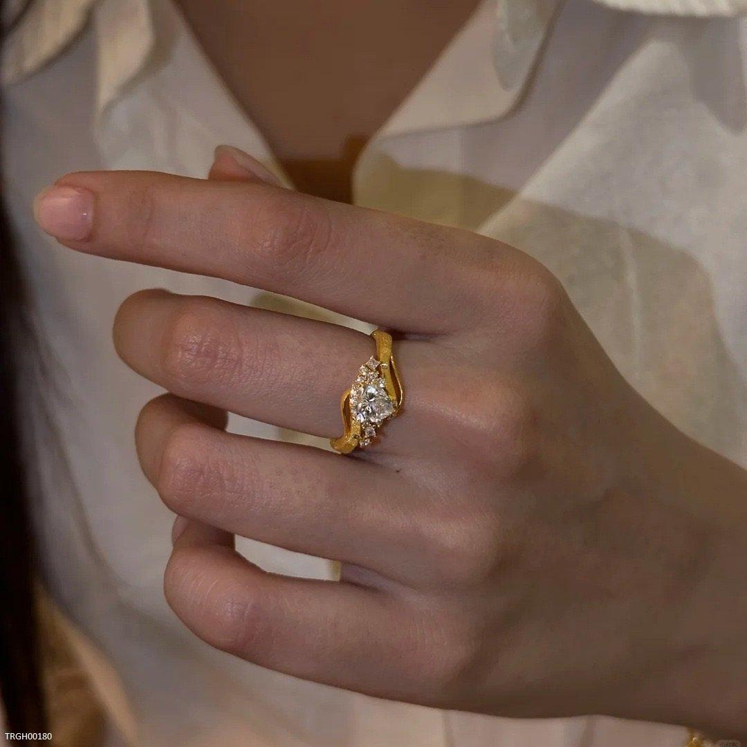 TRGH00180 GWH Unique Heart Adjustable Ring - TRGH