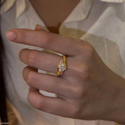 TRGH00180 GWH Unique Heart Adjustable Ring - TRGH