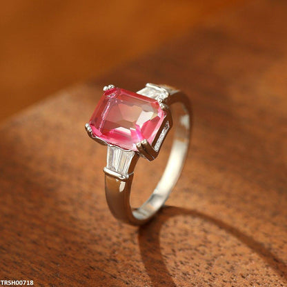 TRSH00718 YLE Square Ring - TRSH