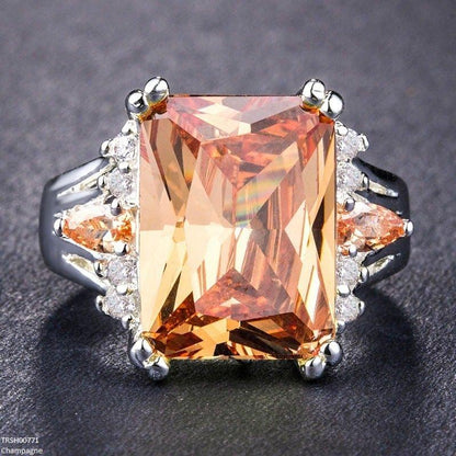 TRSH00771 GWH Square Stone Ring -TRSH