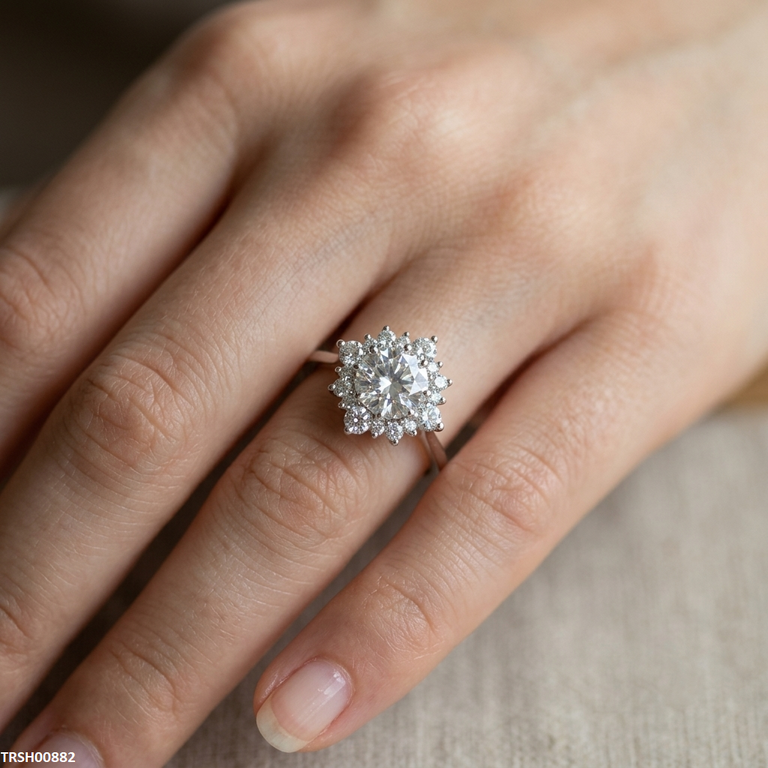 TRSH00882 KYC Flower Stone ZIRCON Ring - TRSH