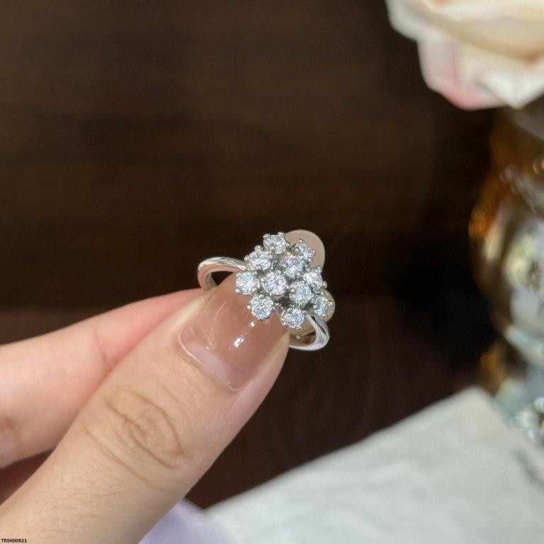 TRSH00921 CJD Flower Ring Adjustable - TRSH