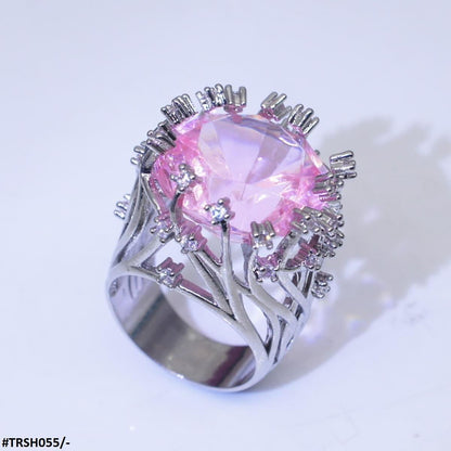 TRSH055 GWH Up Level Diamond Ring