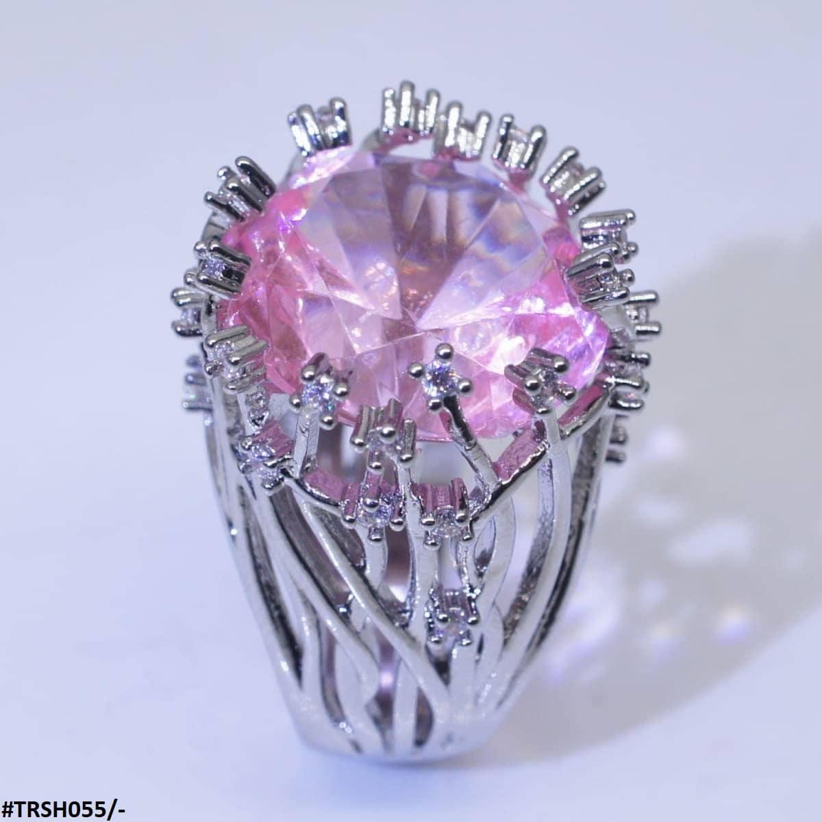 TRSH055 GWH Up Level Diamond Ring