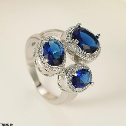TRSH380 YLE Triplet Oval Ring