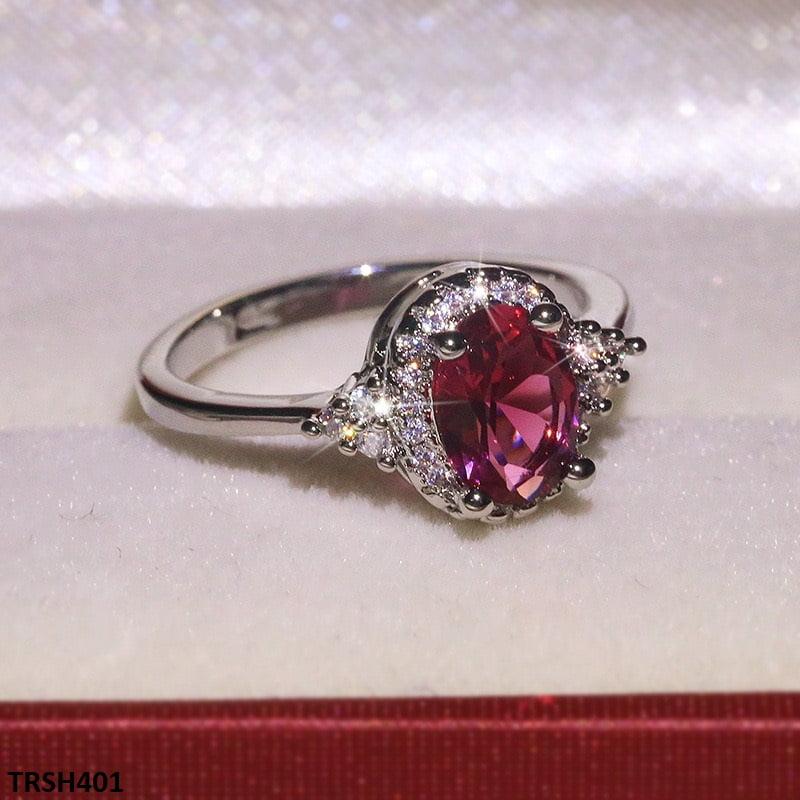 TRSH401 KYC Step Oval Ring