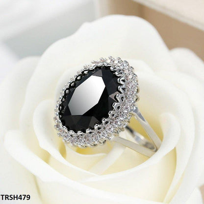 TRSH479 YLE Oval Ring