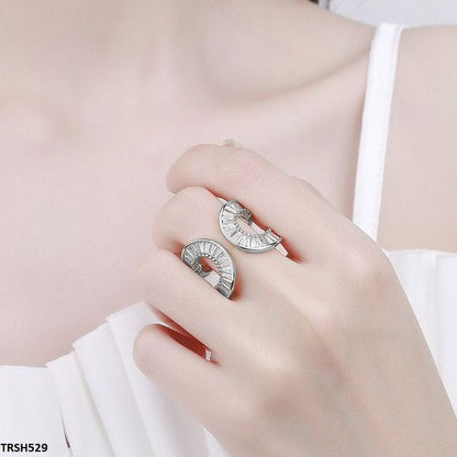 TRSH529 CLJ Baguette Layer Ring Adjustable