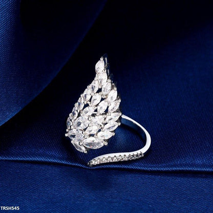 TRSH545 CLJ Imp Leaf Ring Adjustable