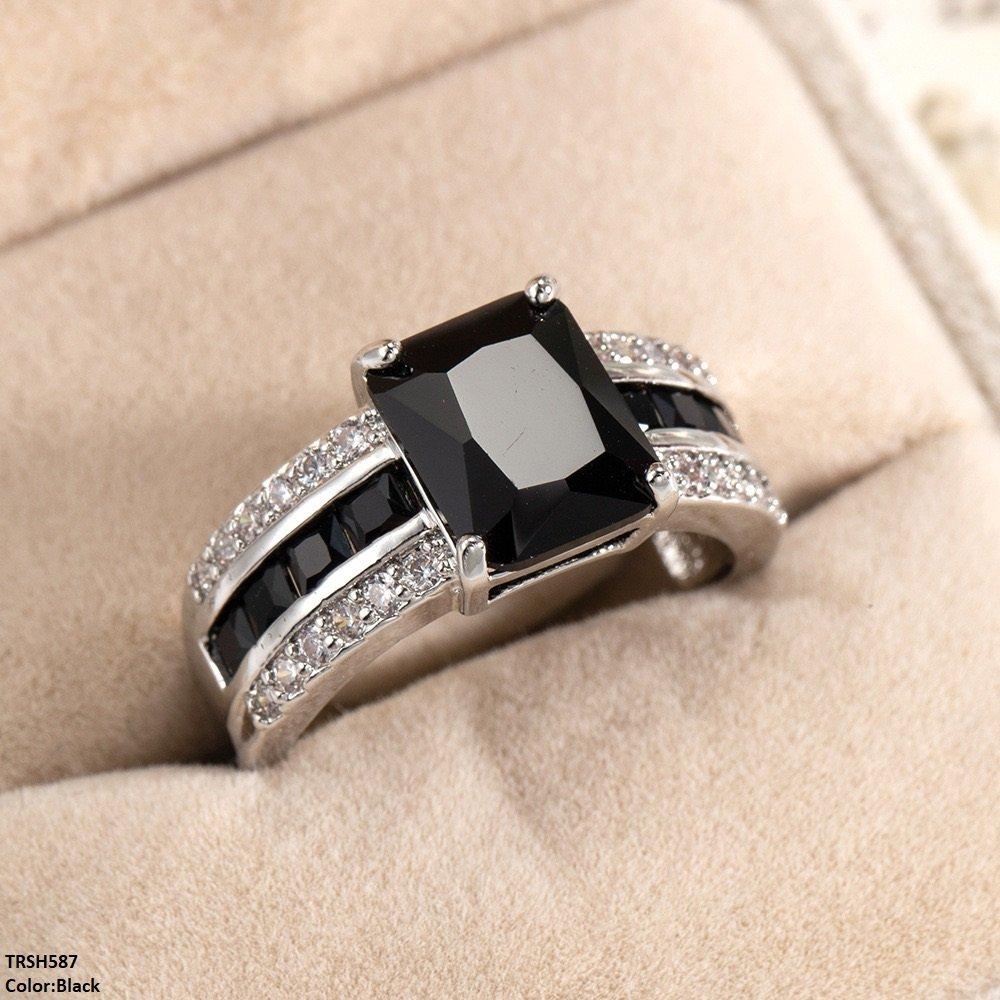 TRSH587 YLE Imp Square Ring