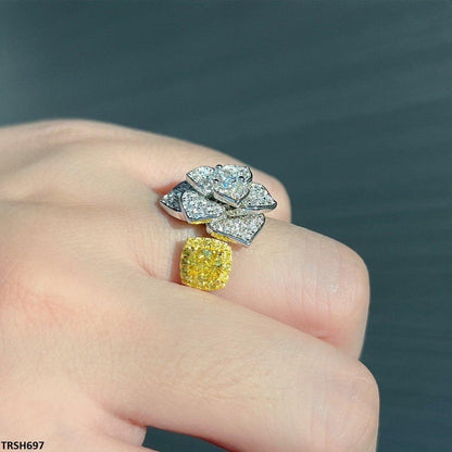 TRSH697 KRL Flower Ring Adjustable