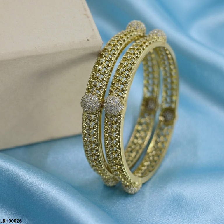 LBH00026 ANI Round Stone Bangles Set- LBH