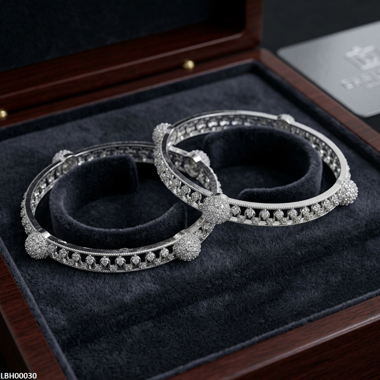 LBH00030 ANI Round Stone Bangles Set- LBH