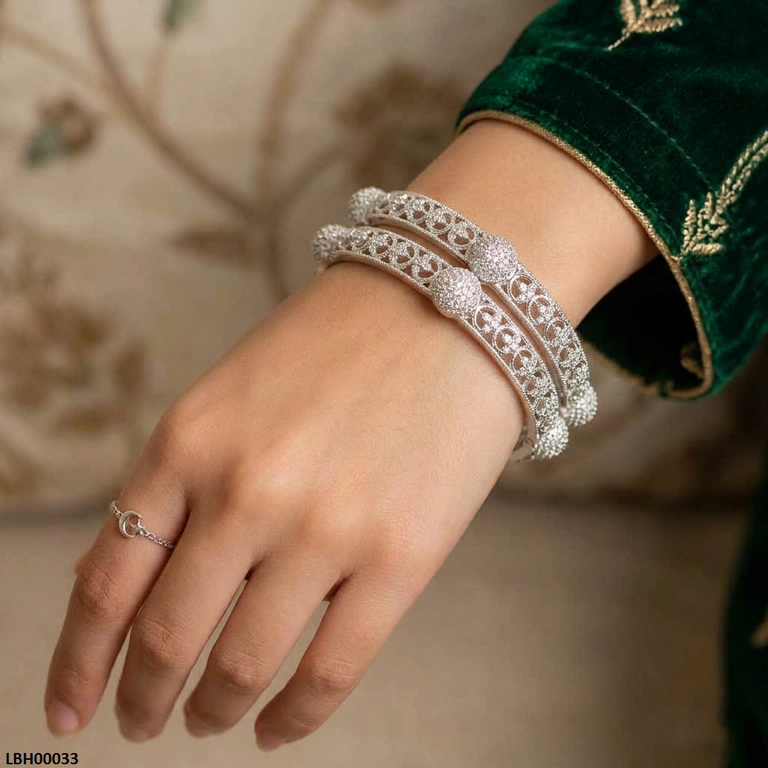 LBH00033 ANI Round Flower  Bangles Set- LBH