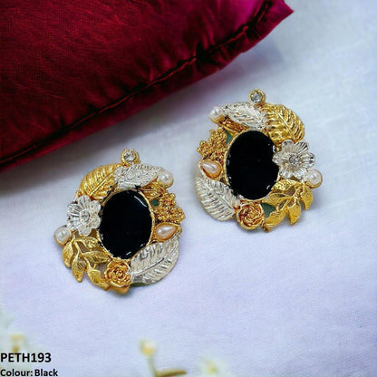 PETH193 SDQ Painted Oval-Leaf Tops Pair