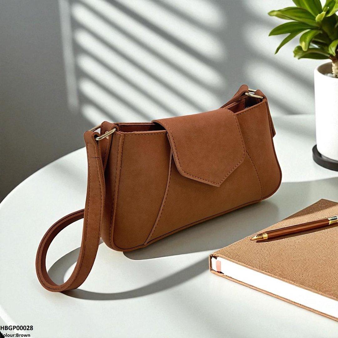 HBGP00028 Aria Flap Armpit Ladies Handbag