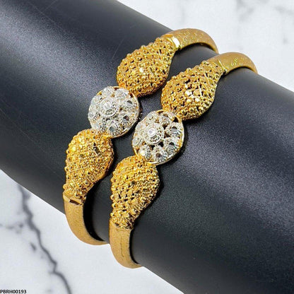 PBRH00193 MZM Round Flower Bangles 2 Pcs Set - PBRH