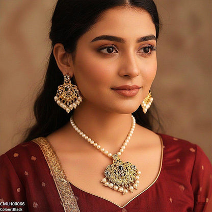 CMLH00066 MZM Oval/Flower Pearl Drop Mala Set -