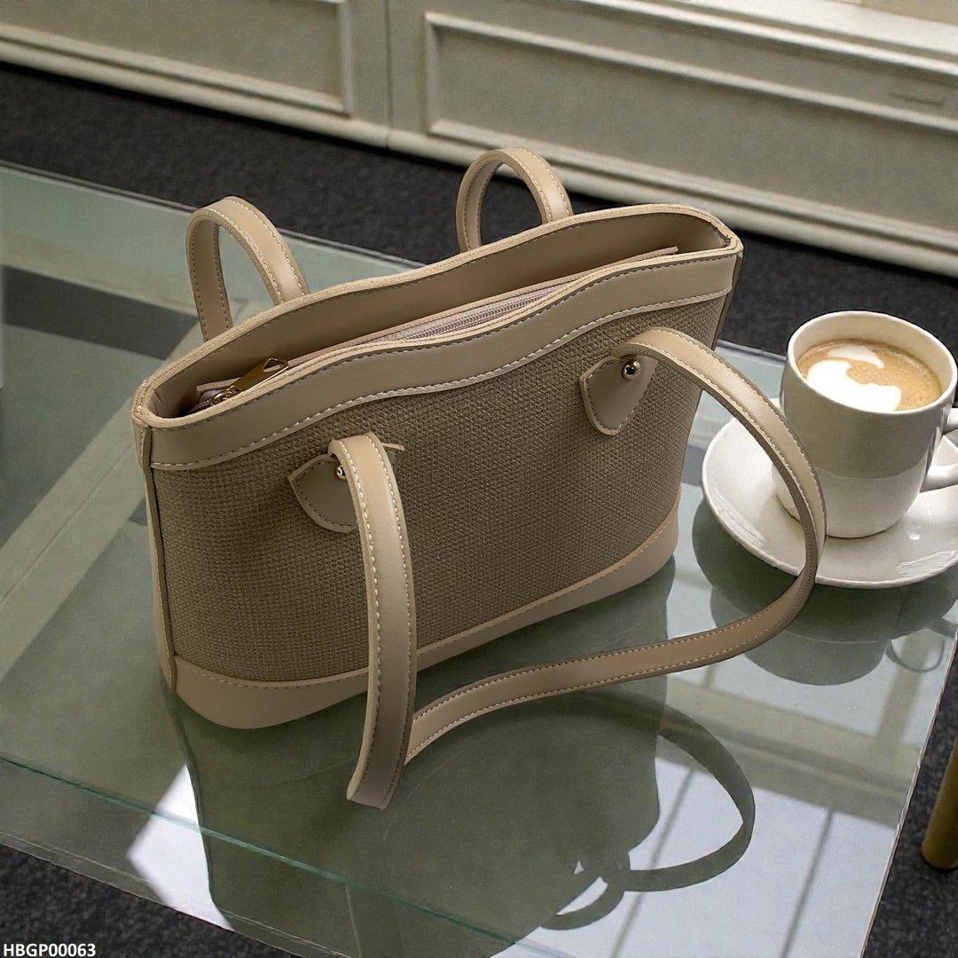 HBGP00063 Wheat Beige Weave Tote
