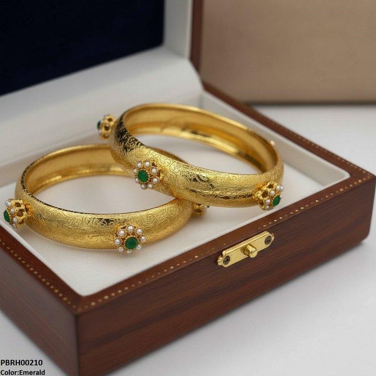 PBRH00210 FRN Round Flower Bangle Set - PBRH