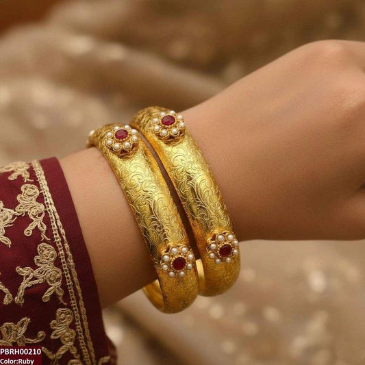 PBRH00210 FRN Round Flower Bangle Set - PBRH