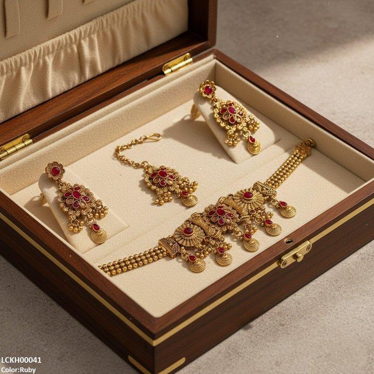 LCKH00041 ANI Flower Tear Drop Choker Set - LCKH