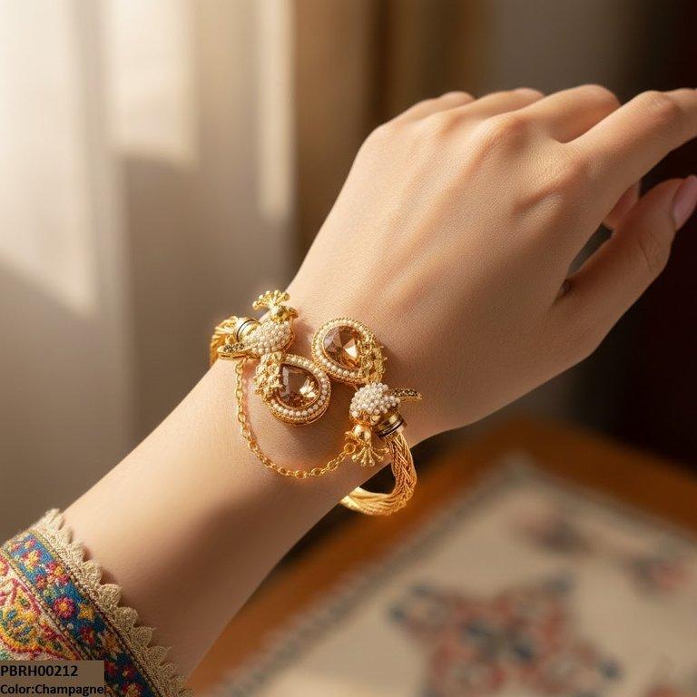 PBRH00212 MZM Tear/Pearl Peacock Set Adjustable - PBRH