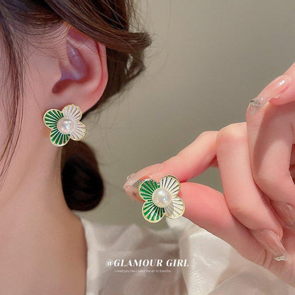 CETH344 SYB Painted Line Flower Stud Tops Pair